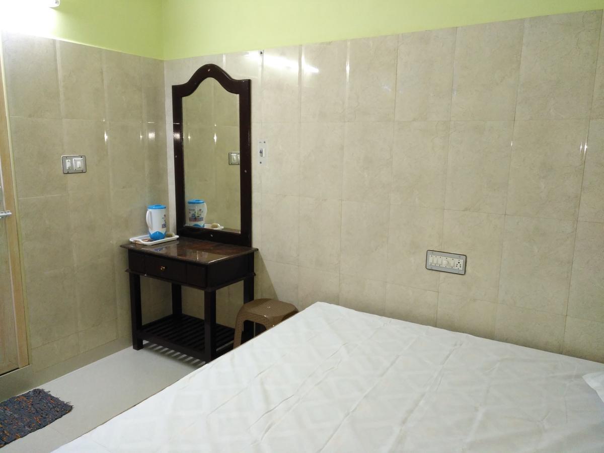 Rehoboth Home Stay Kanyakumari Exterior photo